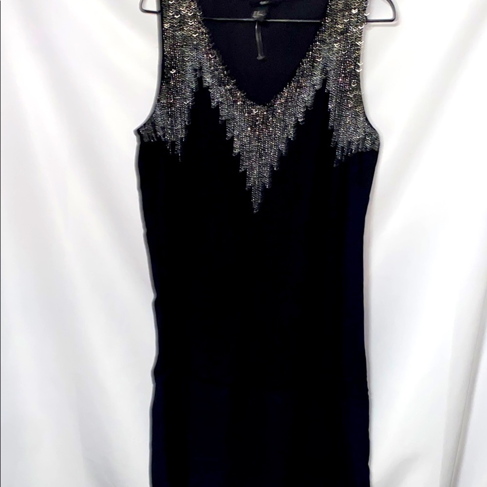 NWOT H&M Black and Silver Sequin Embellished SLEEVELESS Dress SOFT FLOWY‎